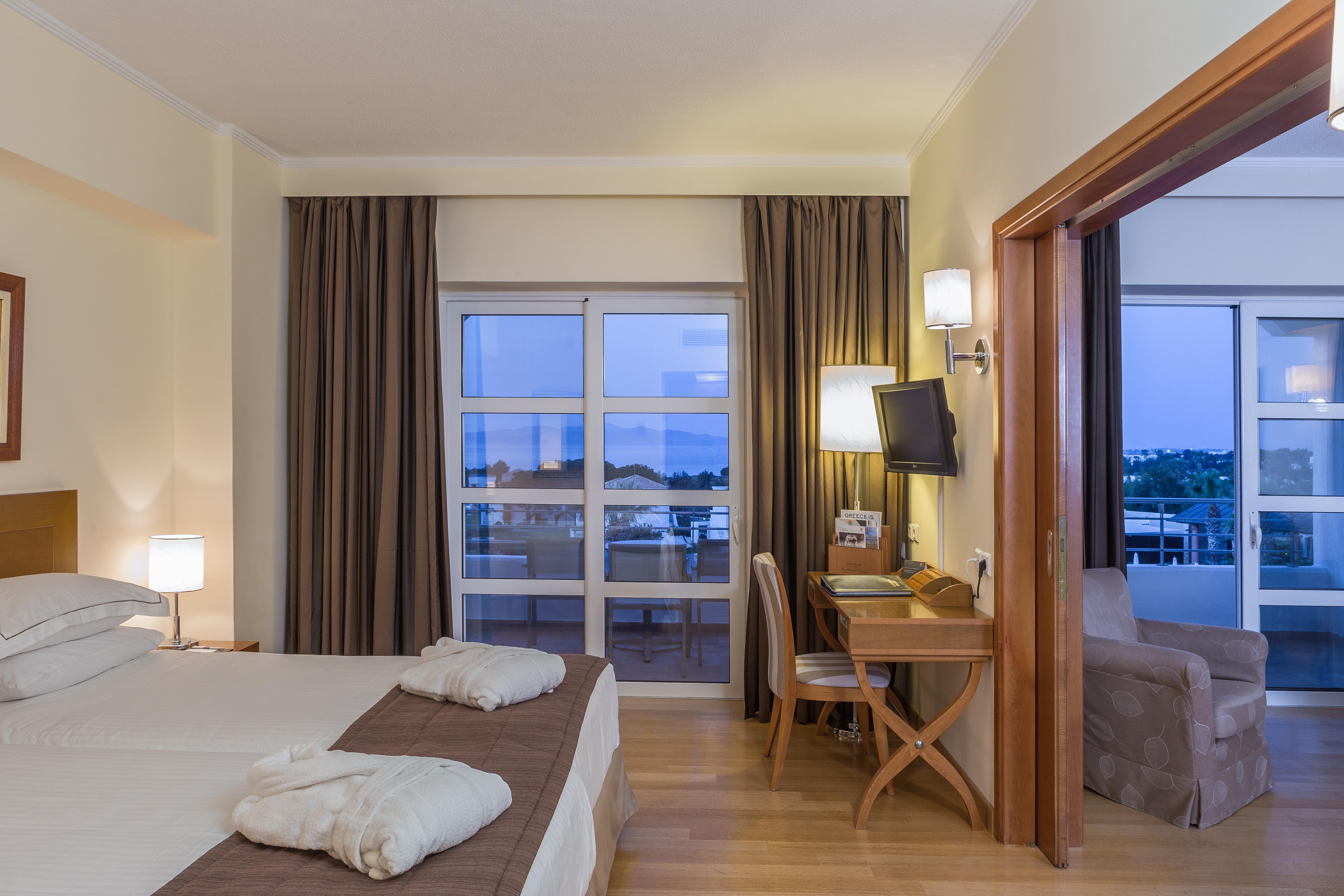 Neptune Luxury Resort Мастрихари Екстериор снимка