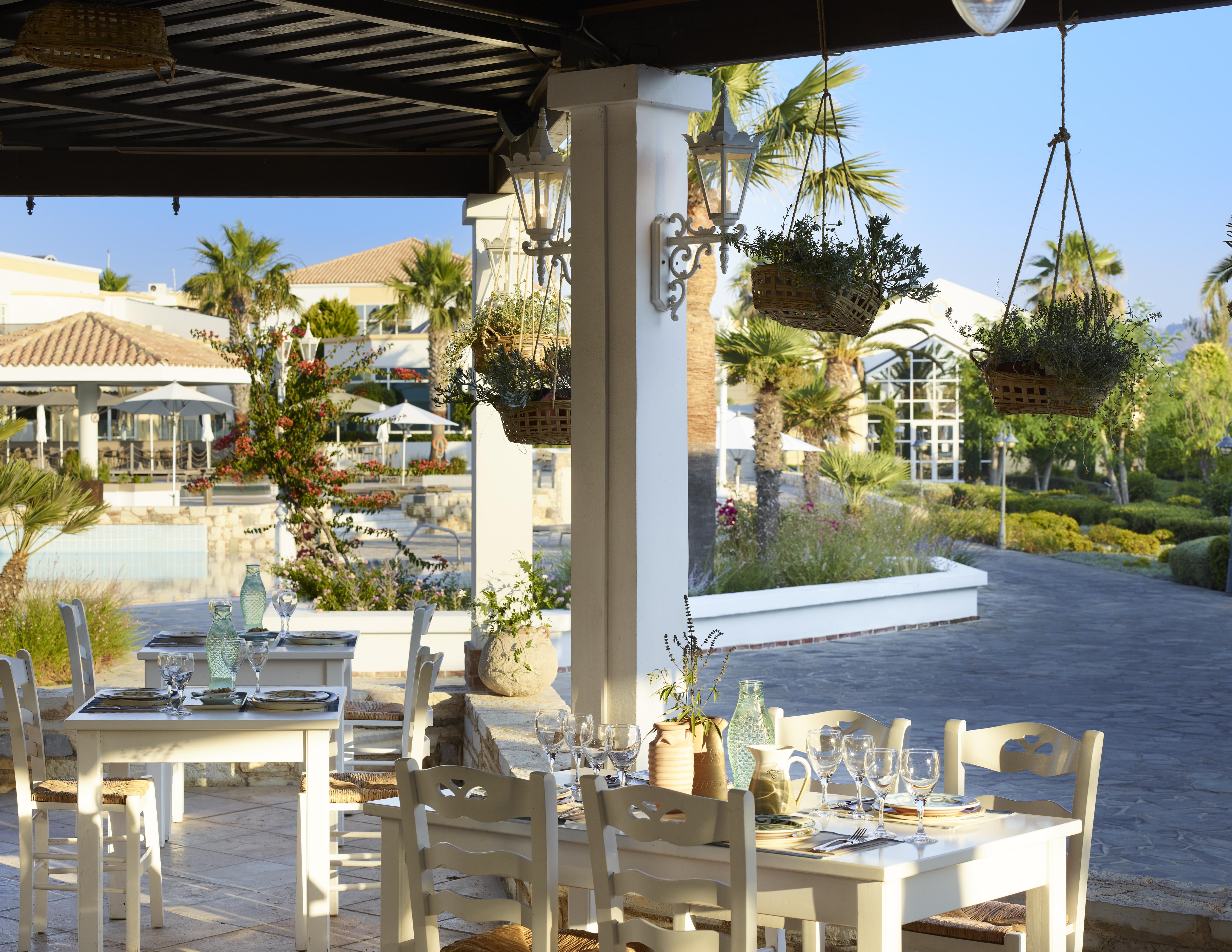Neptune Luxury Resort Мастрихари Екстериор снимка