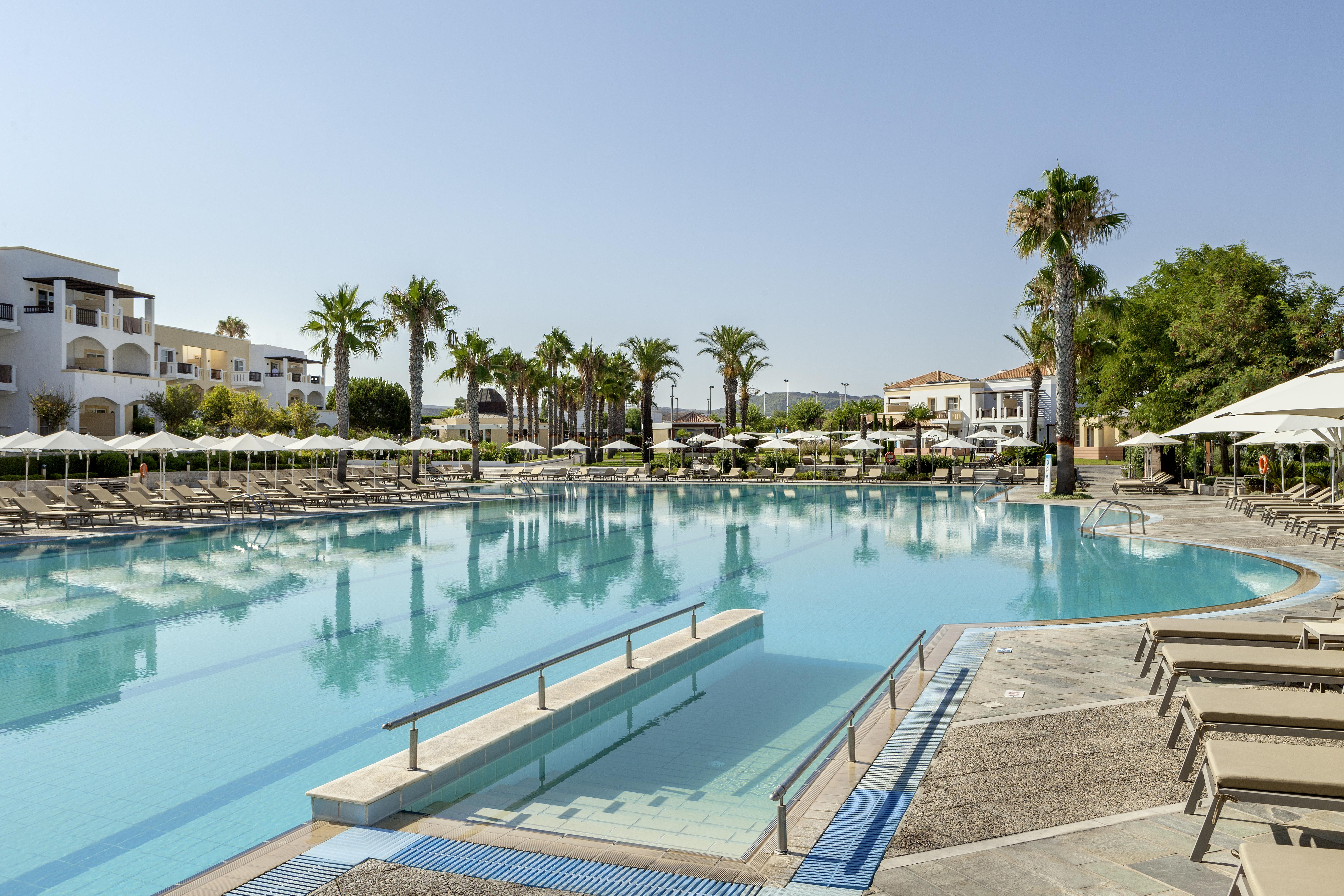 Neptune Luxury Resort Мастрихари Екстериор снимка