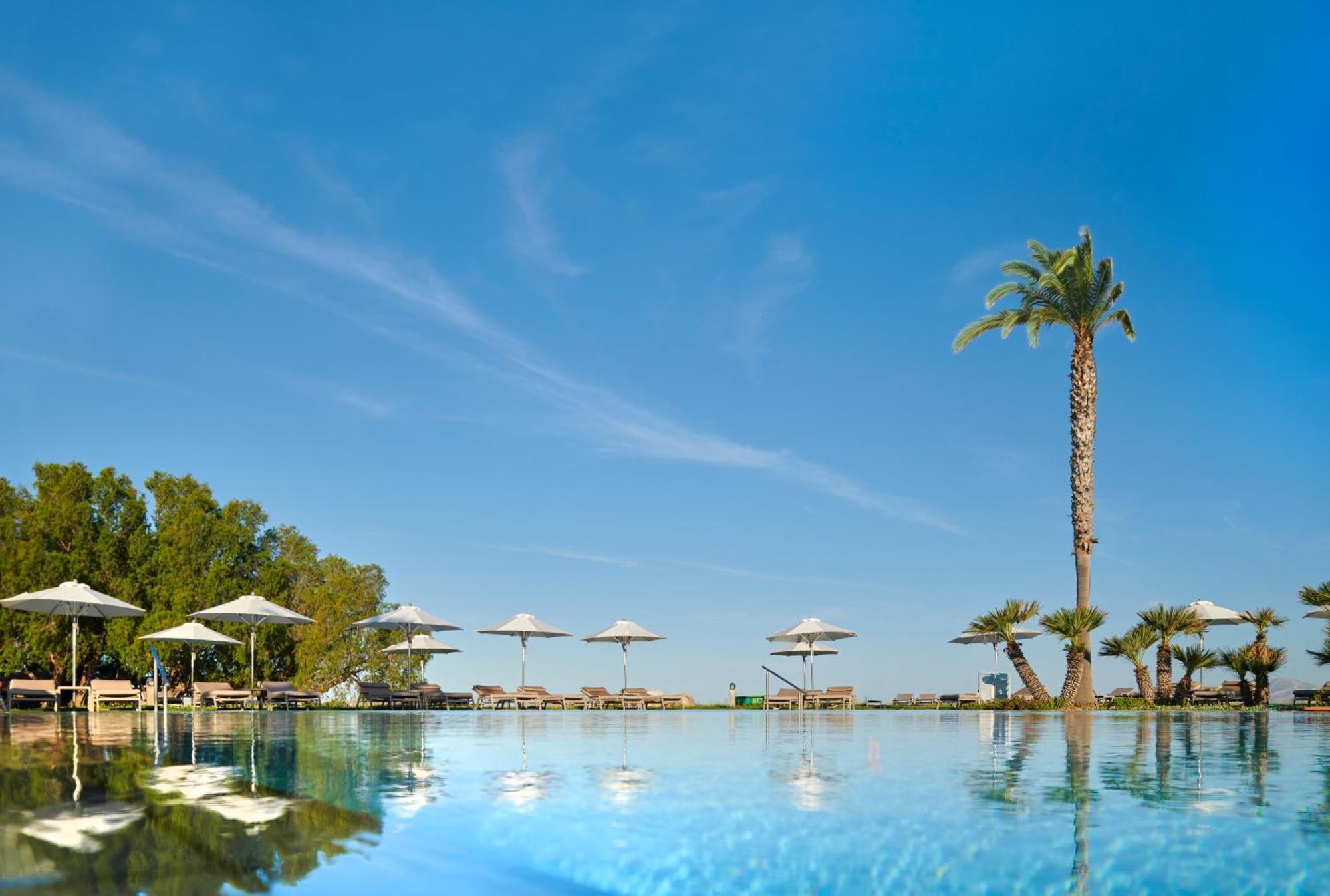 Neptune Luxury Resort Мастрихари Екстериор снимка